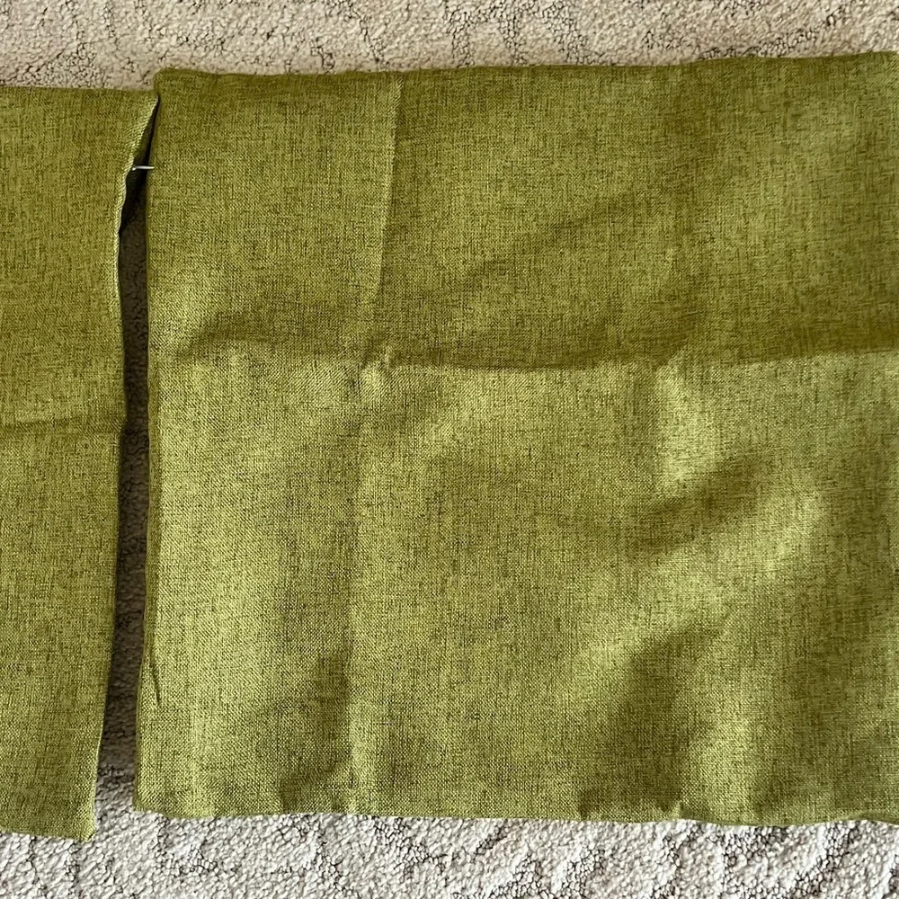 2 NEW Throw pillow covers 16” x 16” green linen look zipper closure